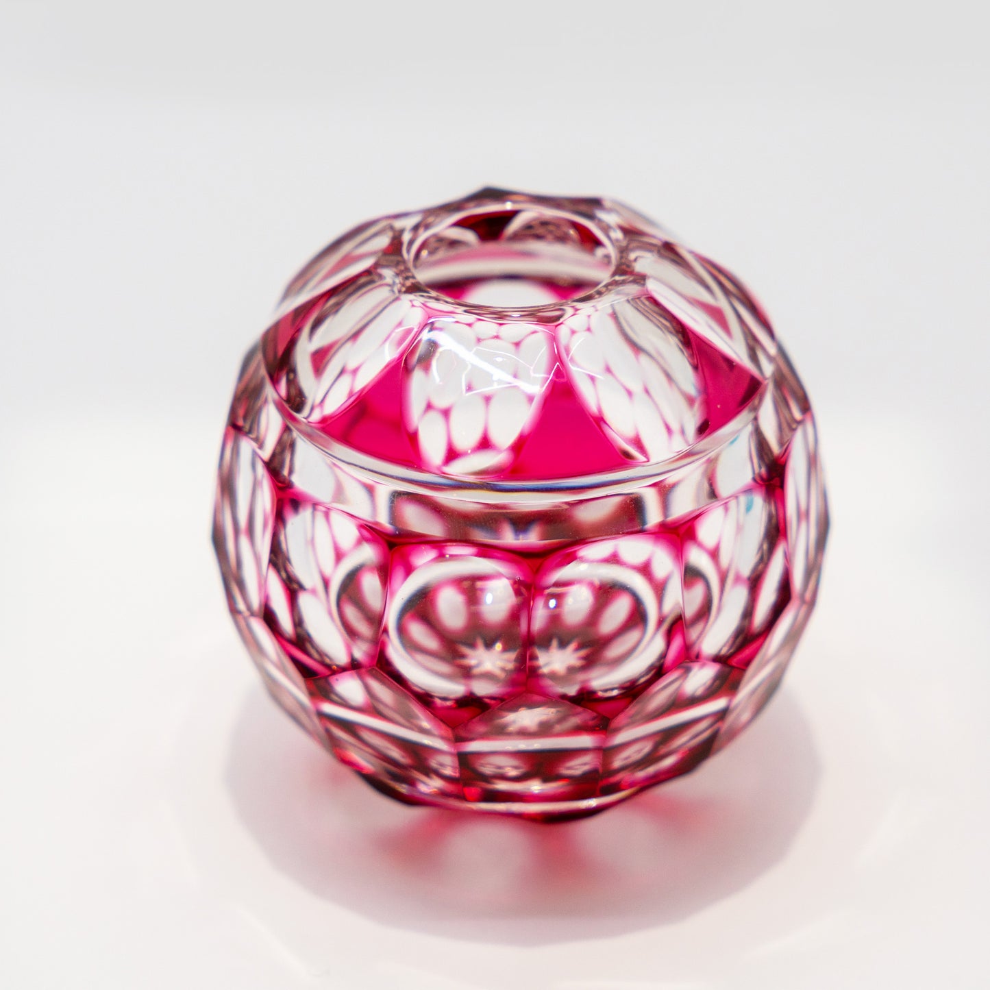 Vase à fleurs rond