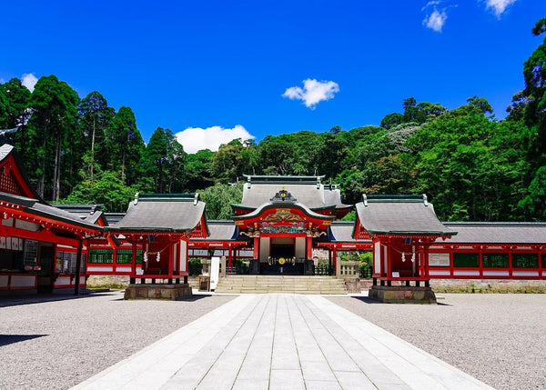 Kirishima's highlights accessible by car from Kagoshima Port 