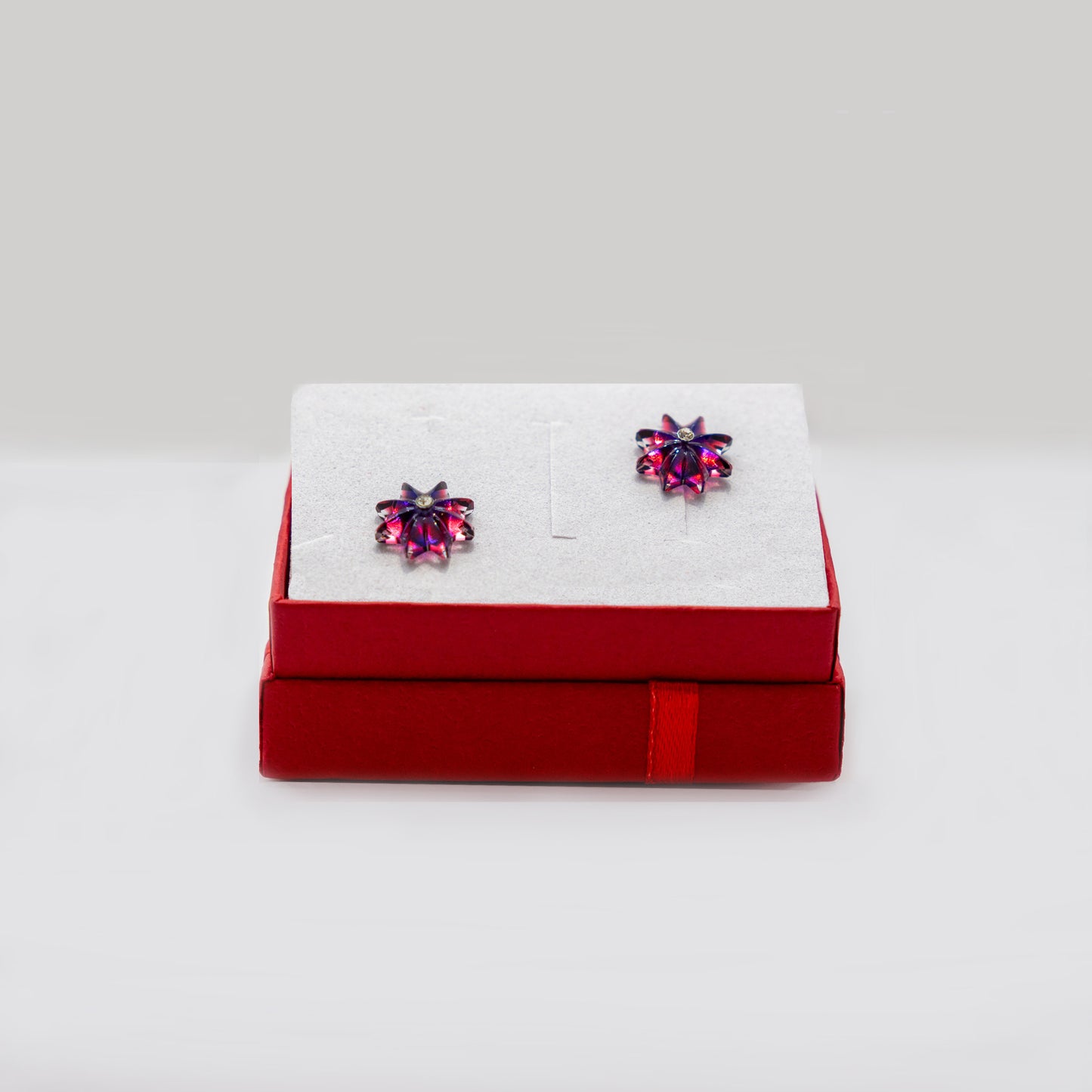 ピアス