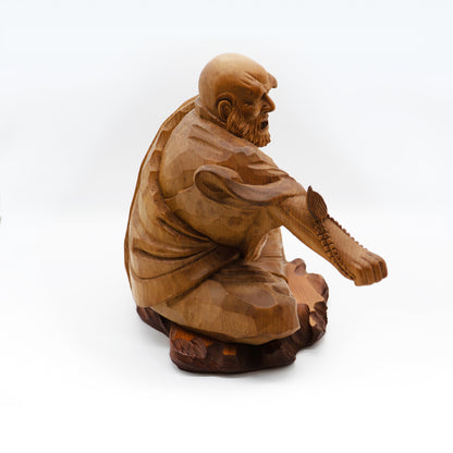 屋久杉達摩大師雕像