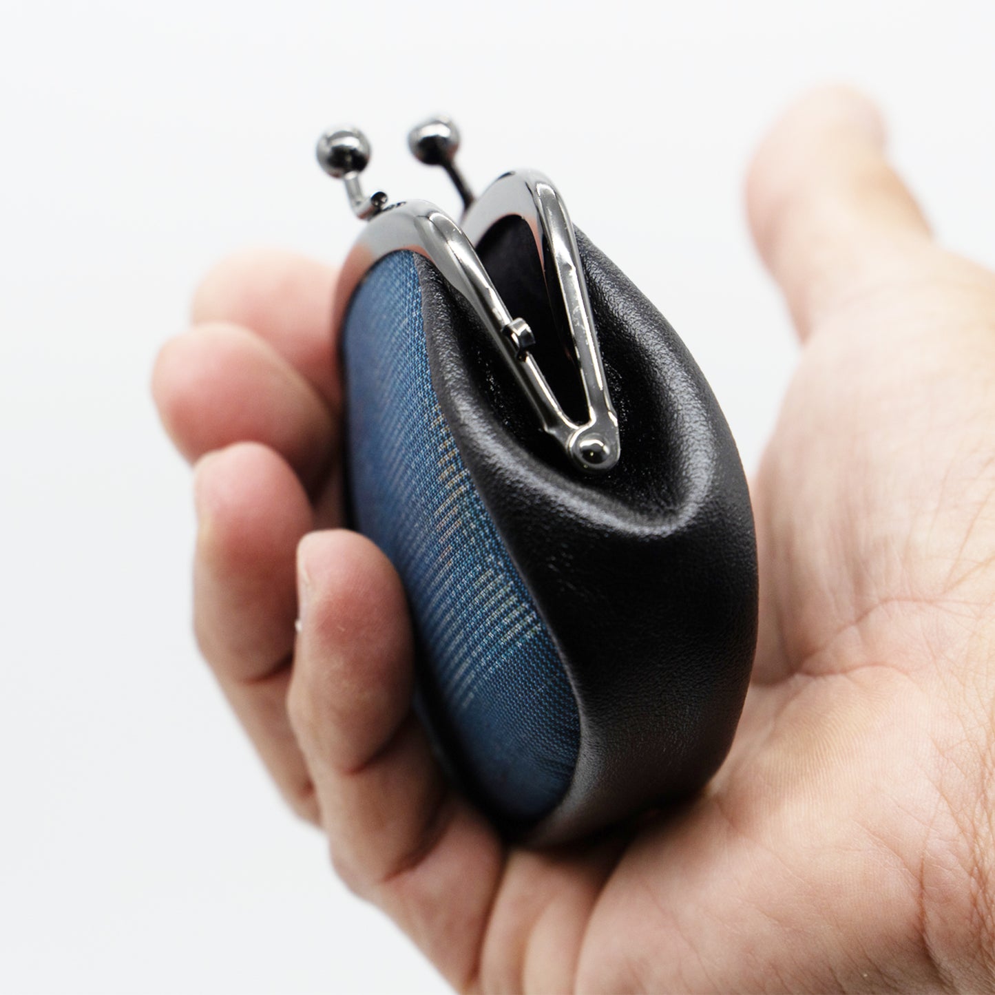 Oshima Tsumugi 扣環零錢包