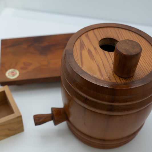 屋久杉 酒樽 升  角型台付